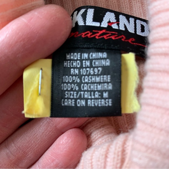 100% Cashmere Pink Turtleneck Sweater Size M - Picture 7 of 7